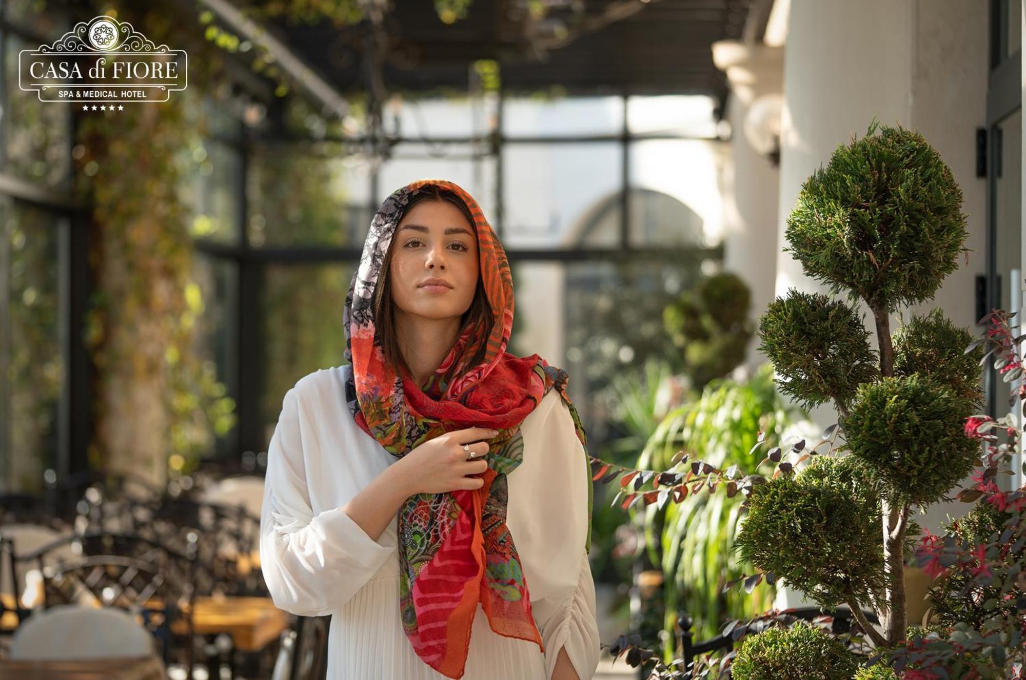Casa Di Fiore Spa And Medical Hotel, Mineral Pools & Private Beach Kranevo Extérieur photo A woman wearing a hijab